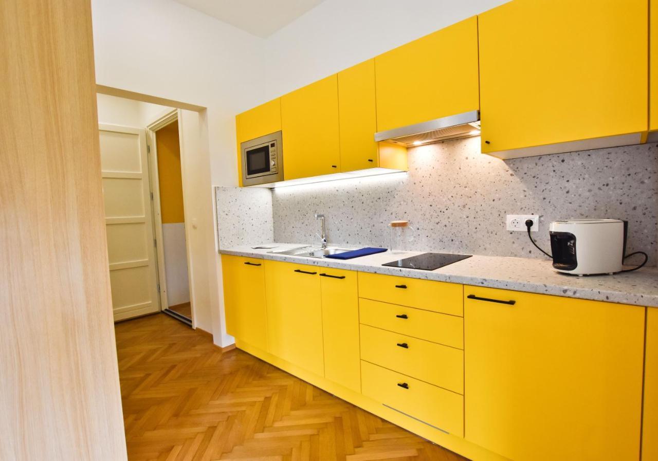 Zachar Apartman Sopron Luaran gambar