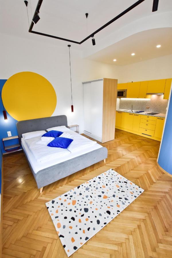 Zachar Apartman Sopron Luaran gambar
